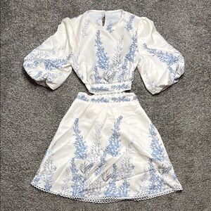 SHEIN Elegant Cream Dress with Blue Embroidery